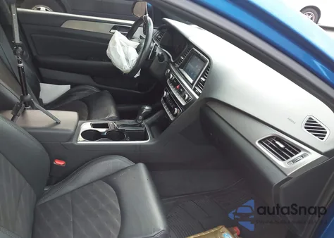 2018 Hyundai Sonata Sport 2.0T z USA, uszkodzony, nr VIN 5NPE34AB1JH616542